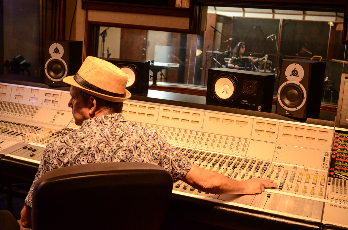 George in studio